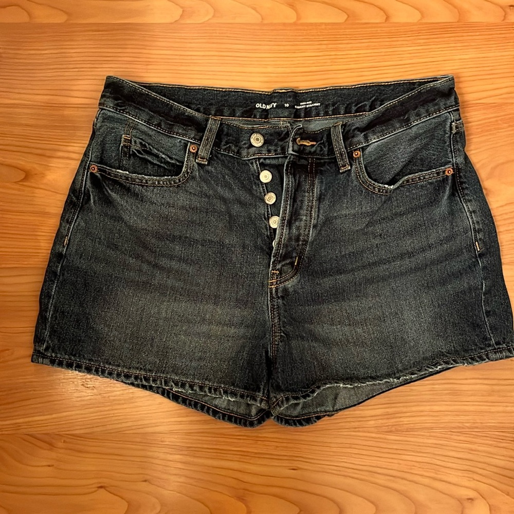 Old navy High rise slouchy straight jean shorts